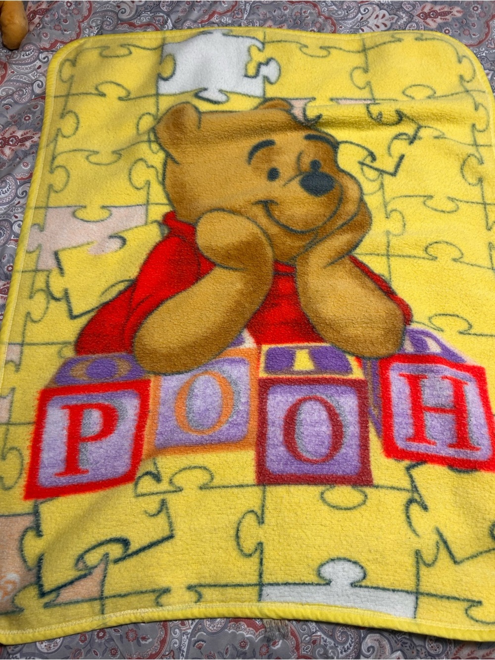Vintage winnie the pooh fleece